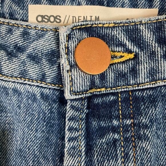 NWT - ASOS Recycled REMO Rebel Mom Jeans - Picture 2 of 5